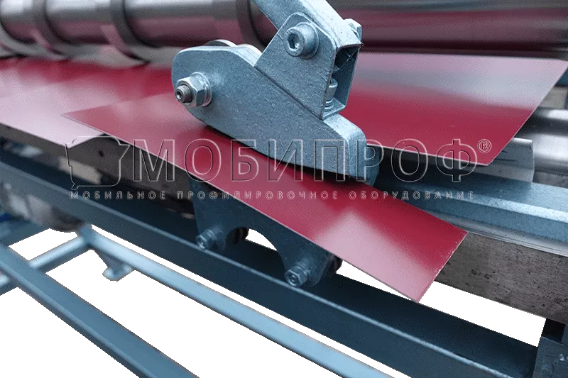 Сравнение методов резки металла: механический и лазерный